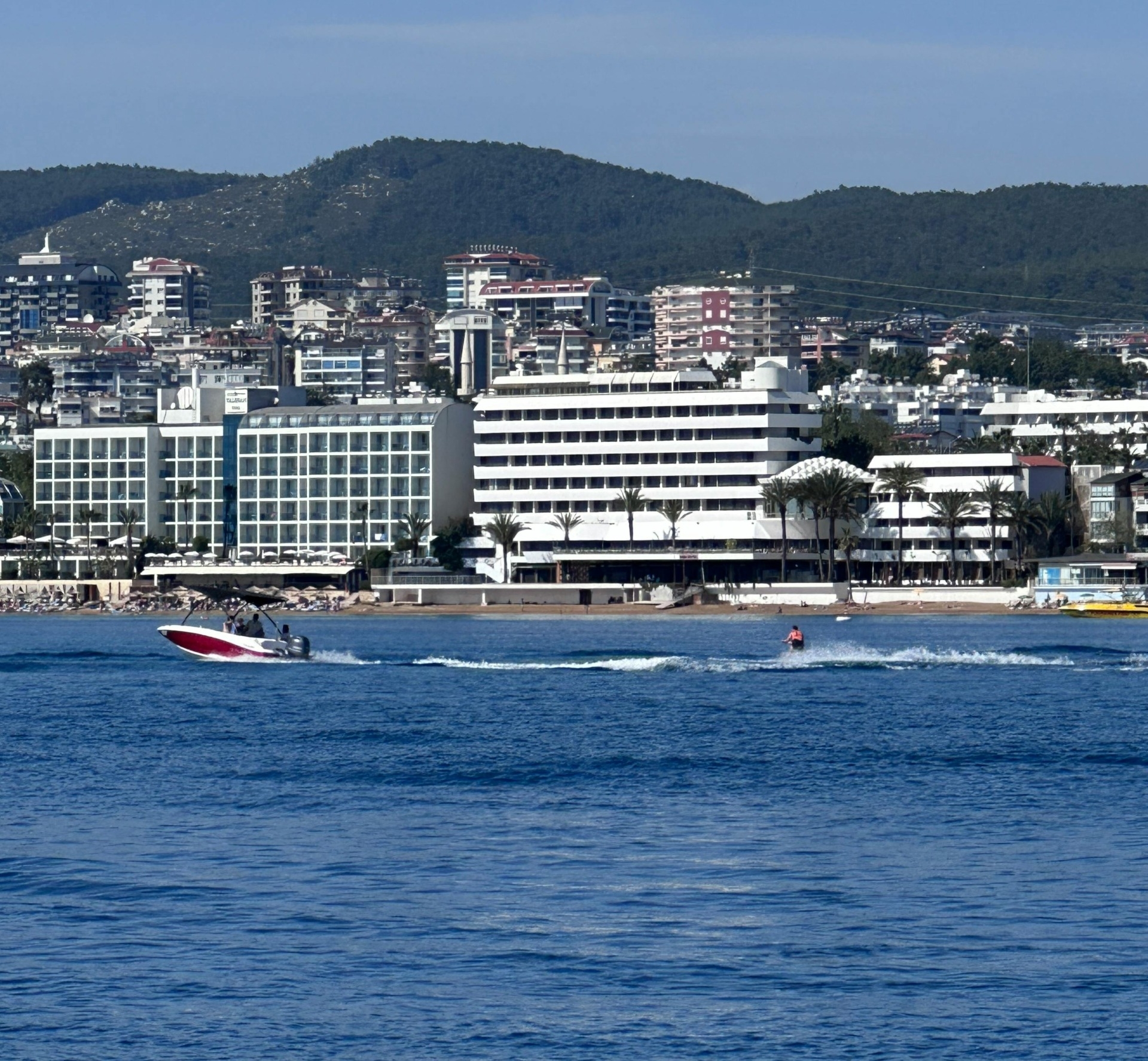 Kundu Ratgeber: Hotels und Flughafen Transfer